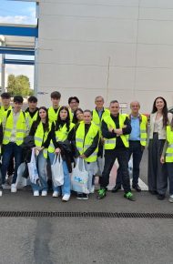 La 4A Amministrazione Finanza Marketing in visita aziendale presso la MVN Industrial Solutions Srl di Agrate Brianza Immagine